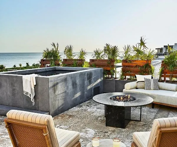 Etereo, Collection Hotel