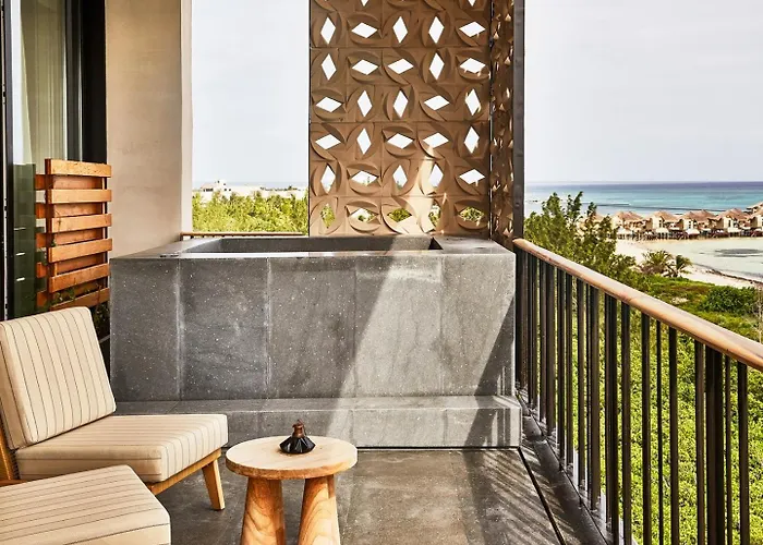 Etereo, Collection Hotel